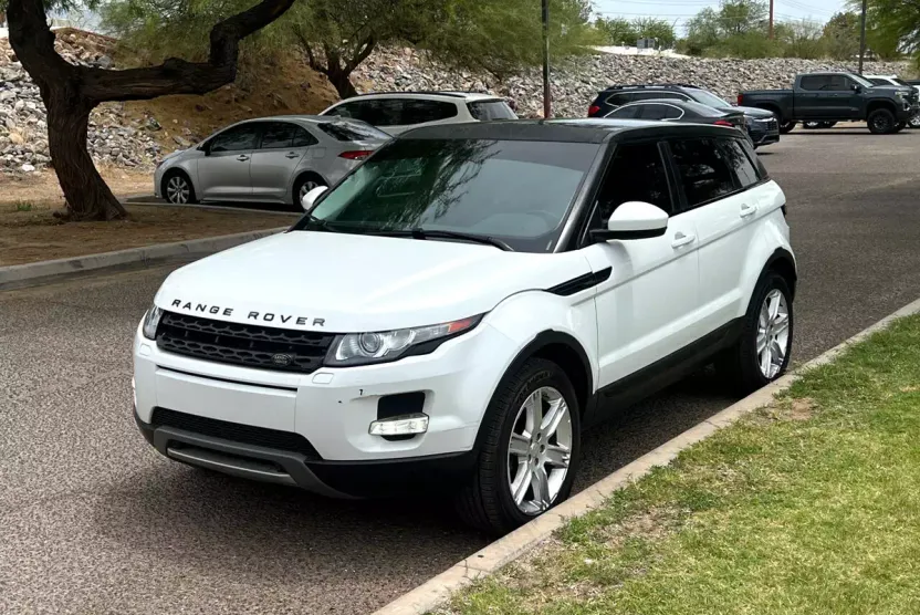 2014 Land Rover Range Rover Evoque Pure Plus photo 1