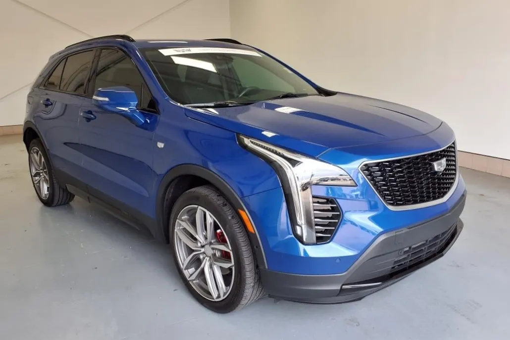 2021 Cadillac XT4 Sport photo 1