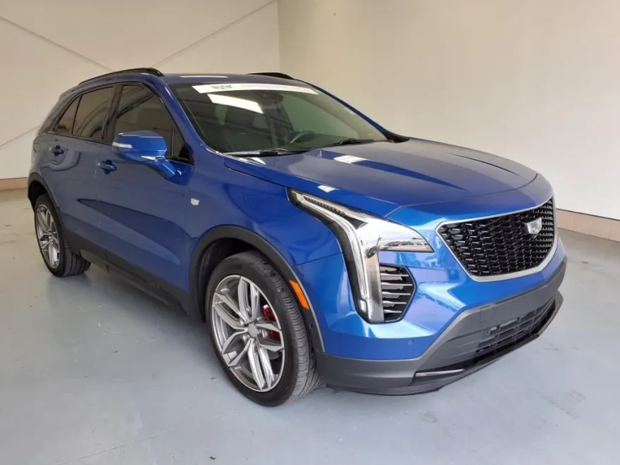 2021 Cadillac XT4 Sport photo 1