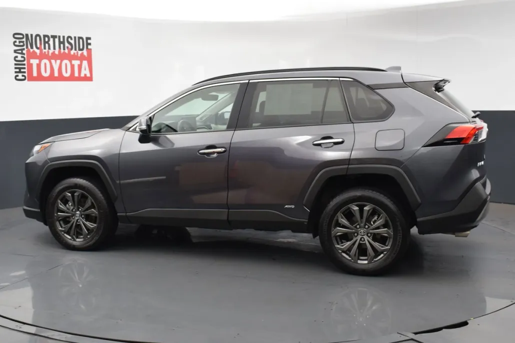 2023 Toyota RAV4 Hybrid Limited photo 1