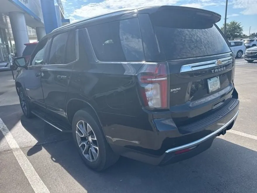 2021 Chevrolet Tahoe LT photo 1