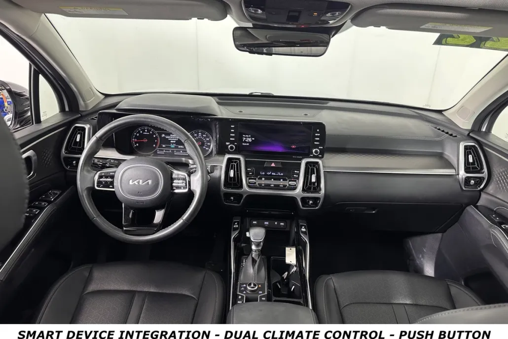 2022 Kia Sorento SX photo 1