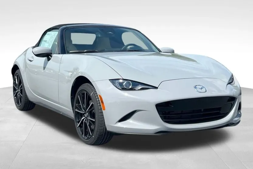 2025 Mazda MX-5 Miata Miata Grand Touring photo 1