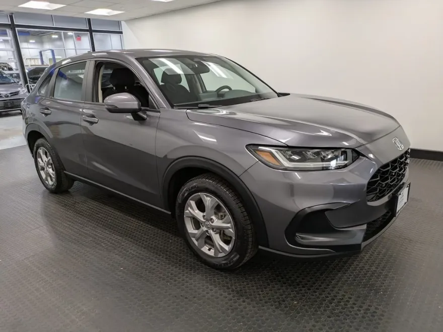 2023 Honda HR-V LX photo 1