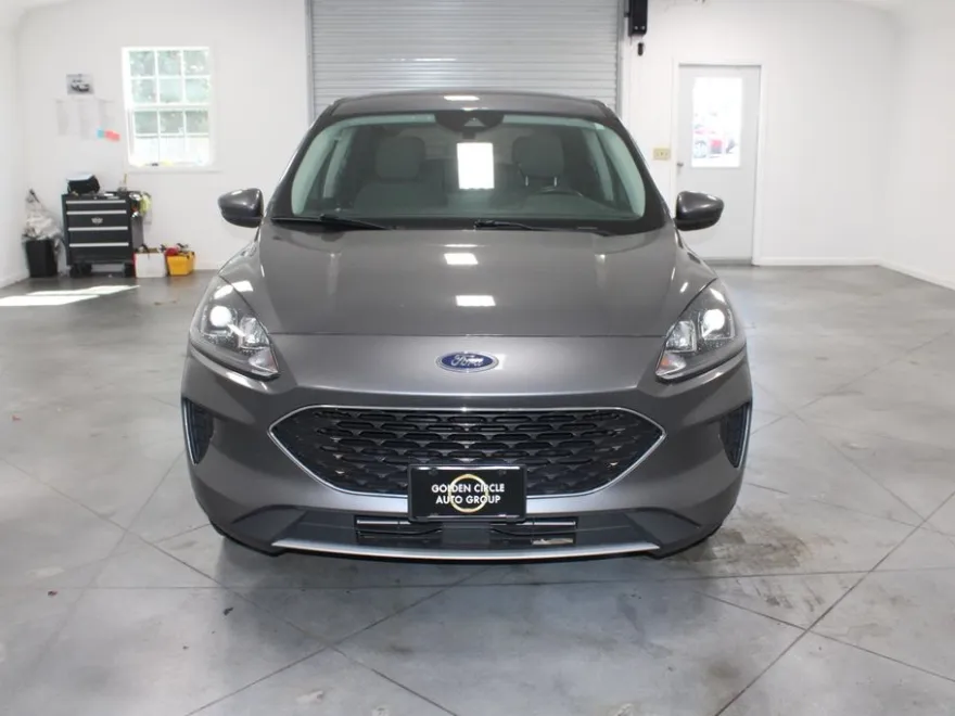 2021 Ford Escape SE photo 1