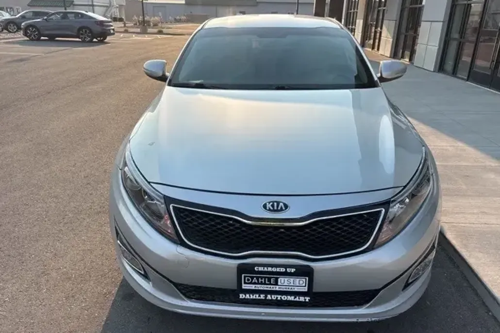 2014 Kia Optima LX photo 1