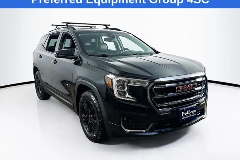 2022 Gmc Terrain AT4 photo 1