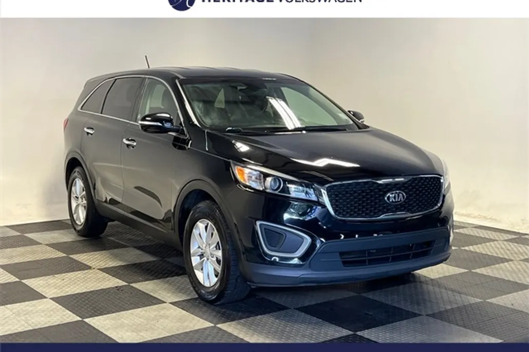 2017 Kia Sorento L photo 1