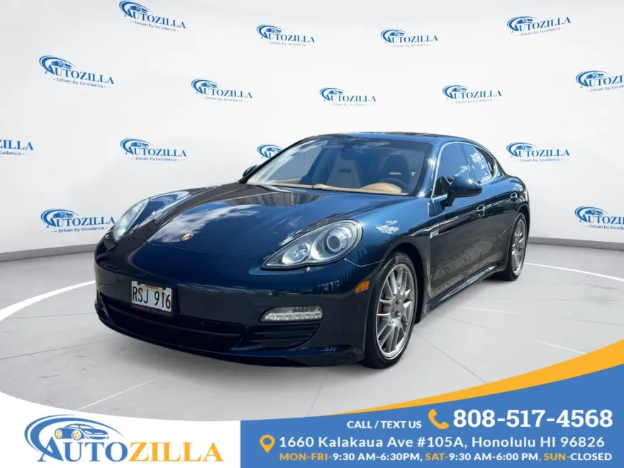 2013 Porsche Panamera 4S photo 1