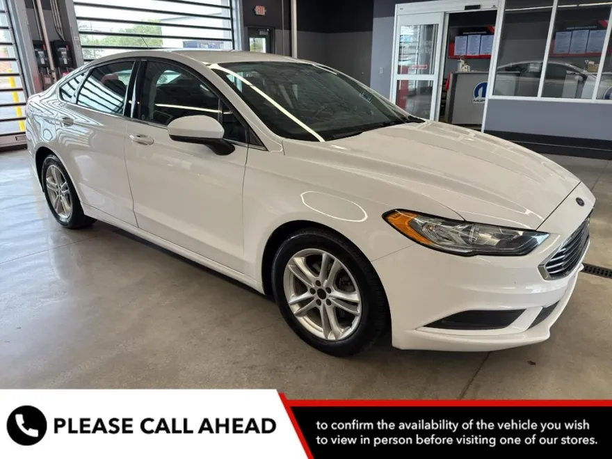 2018 Ford Fusion SE photo 1