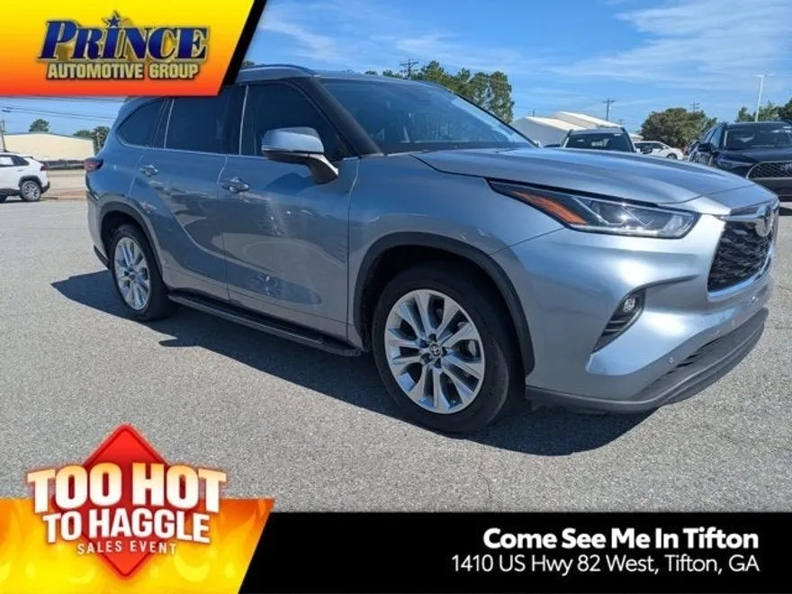 2021 Toyota Highlander Limited photo 1