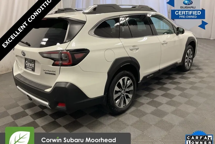 2023 Subaru Outback Touring XT photo 1