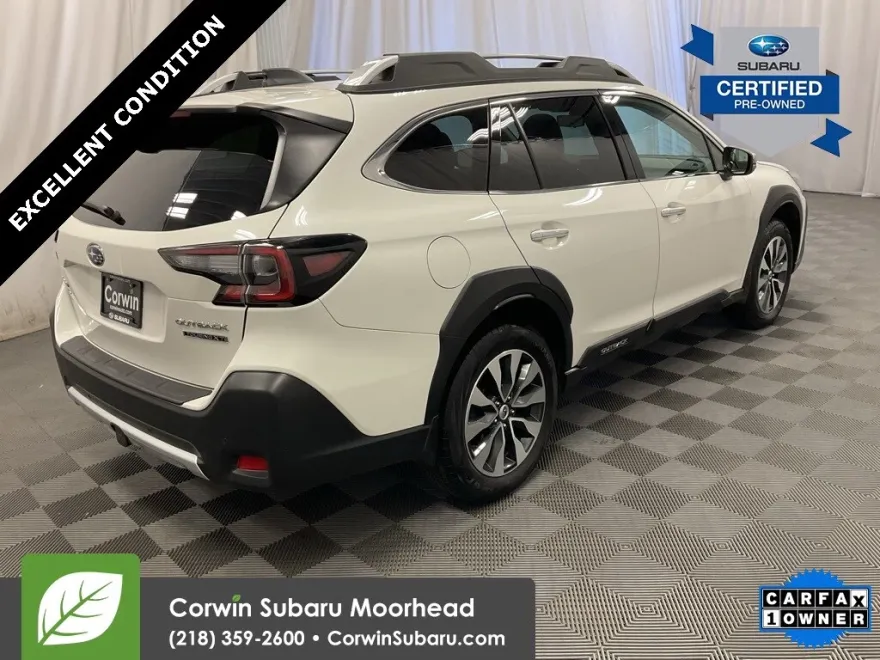 2023 Subaru Outback Touring XT photo 1