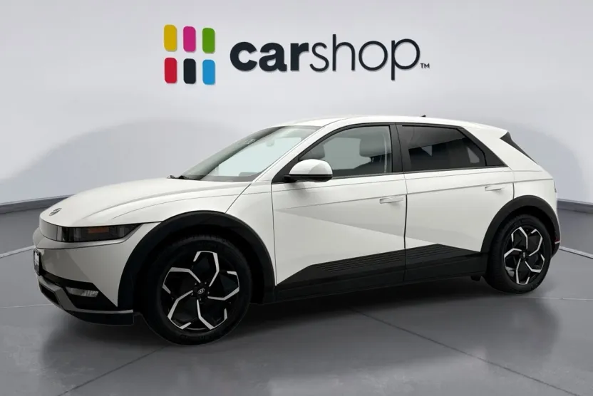 2022 Hyundai Ioniq 5 SE photo 1