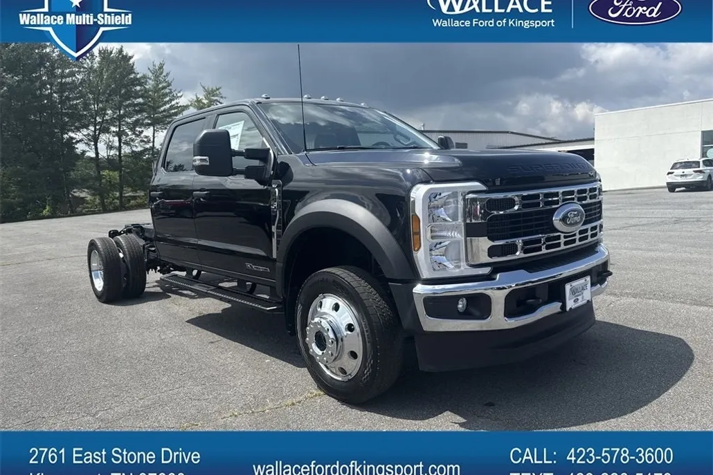 2025 Ford F-450 photo 1