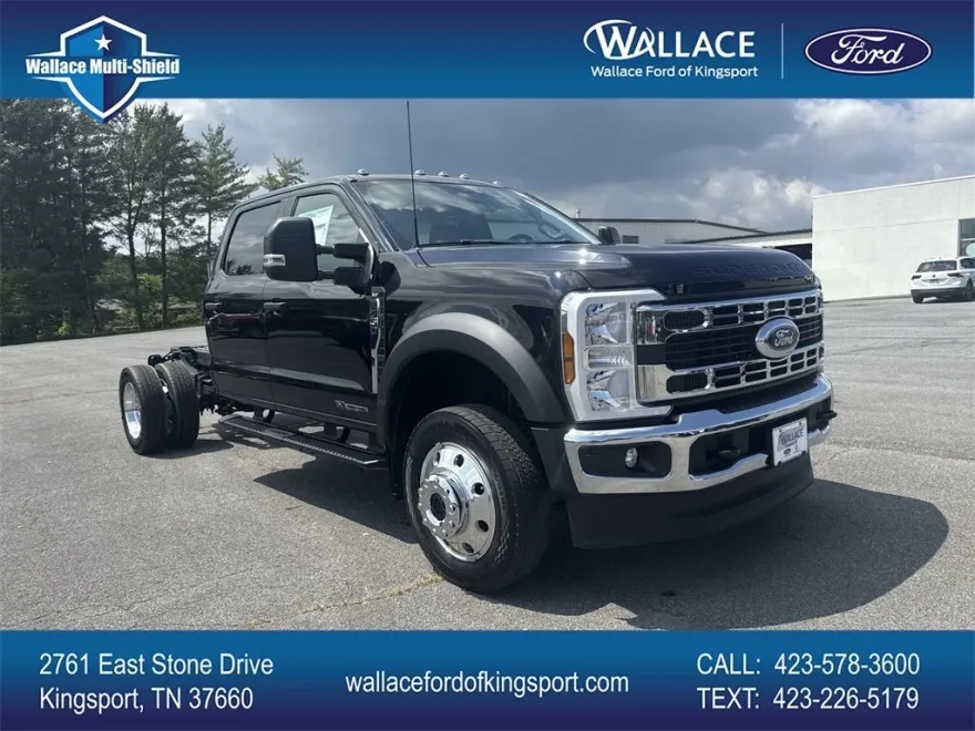 2025 Ford F-450 photo 1
