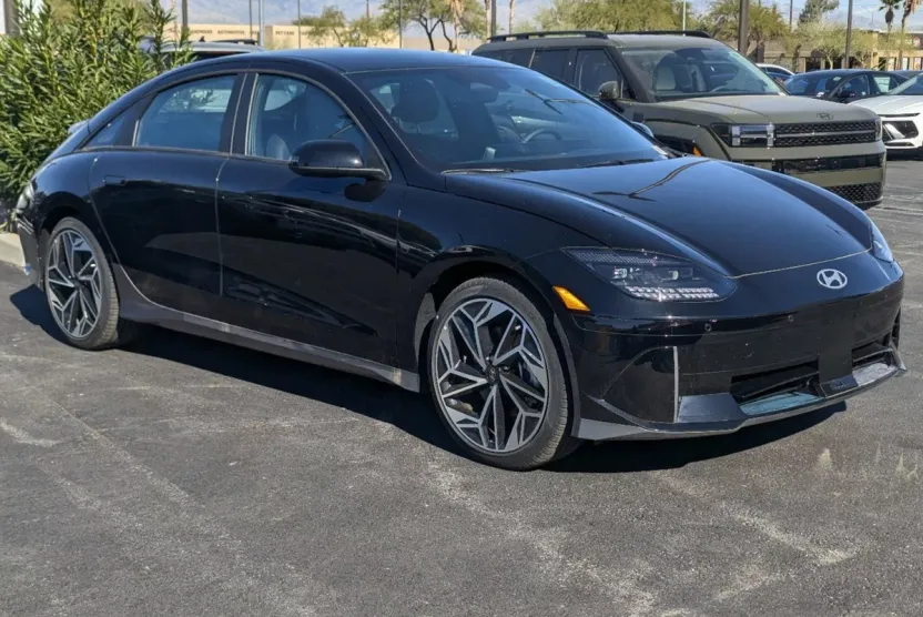 2024 Hyundai Ioniq 6 SEL photo 1