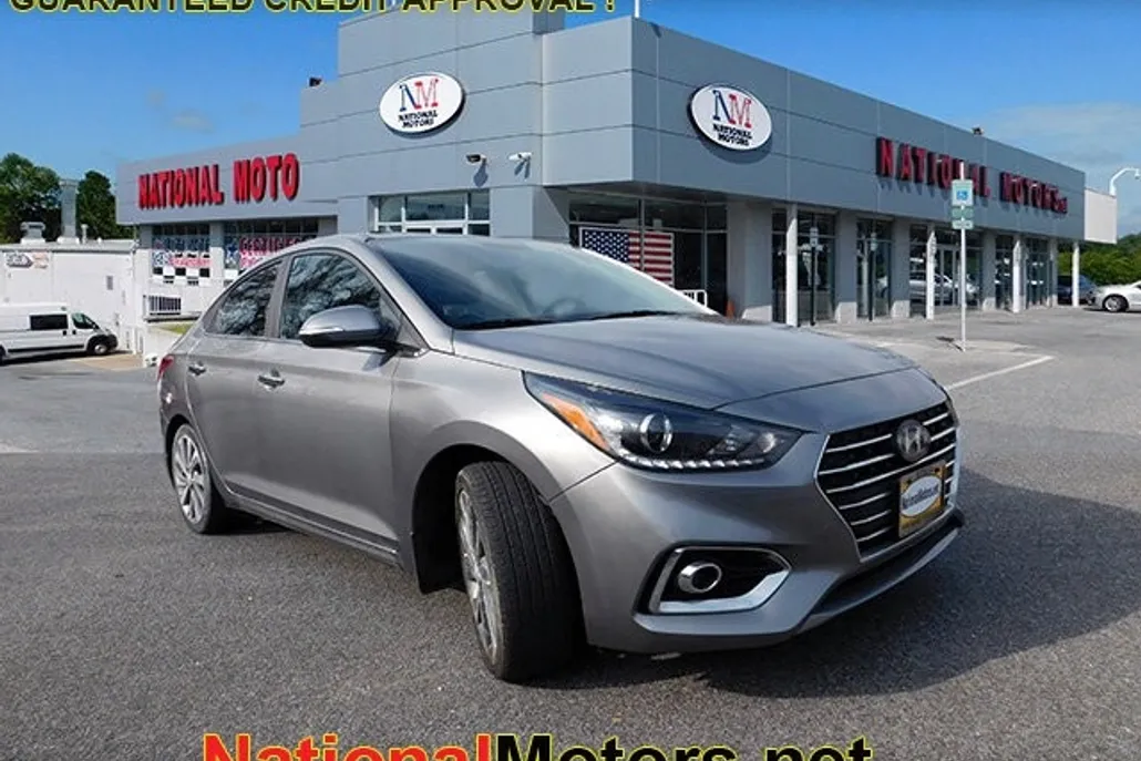 2022 Hyundai Accent Limited photo 1
