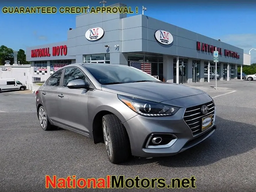 2022 Hyundai Accent Limited photo 1