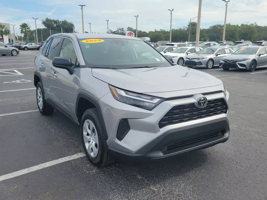2025 Toyota RAV4 LE photo 1