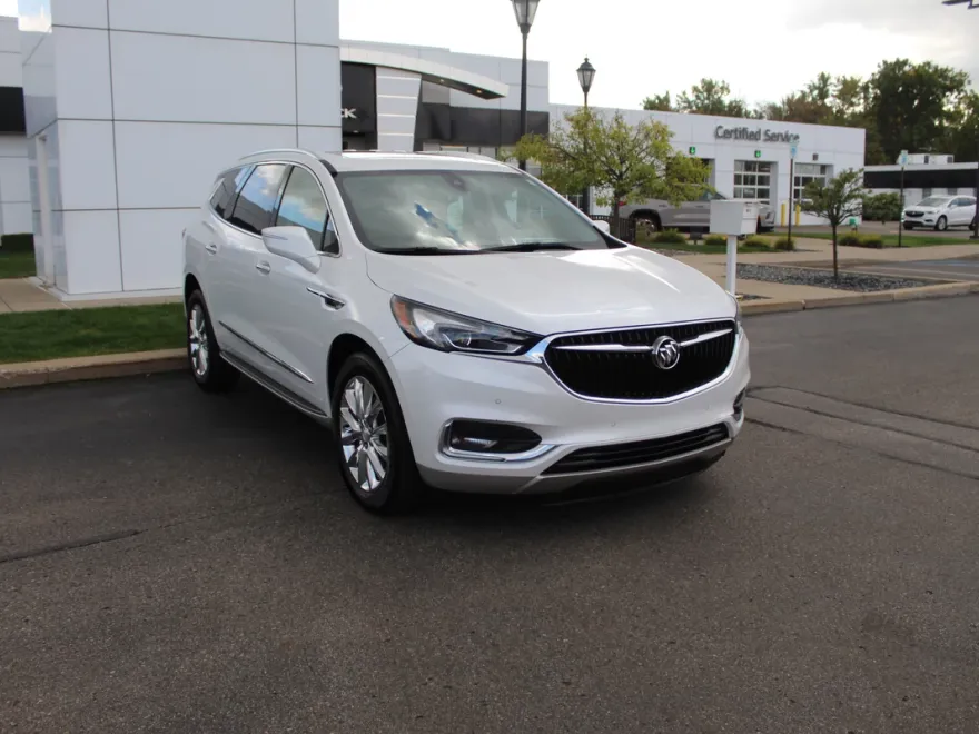 2018 Buick Enclave Premium photo 1
