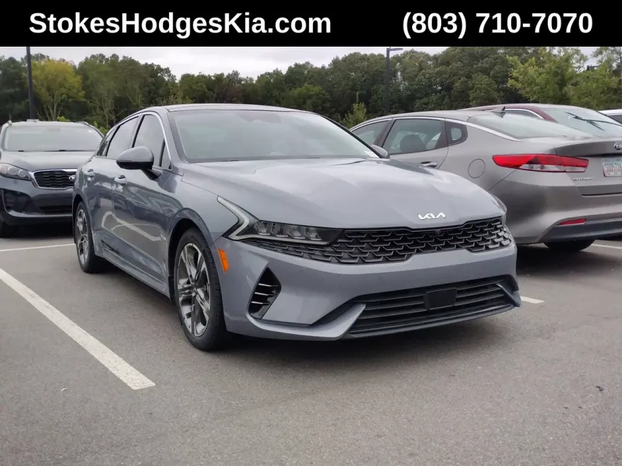 2022 Kia K5 EX photo 1