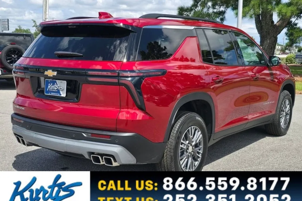 2026 Chevrolet Traverse photo 1