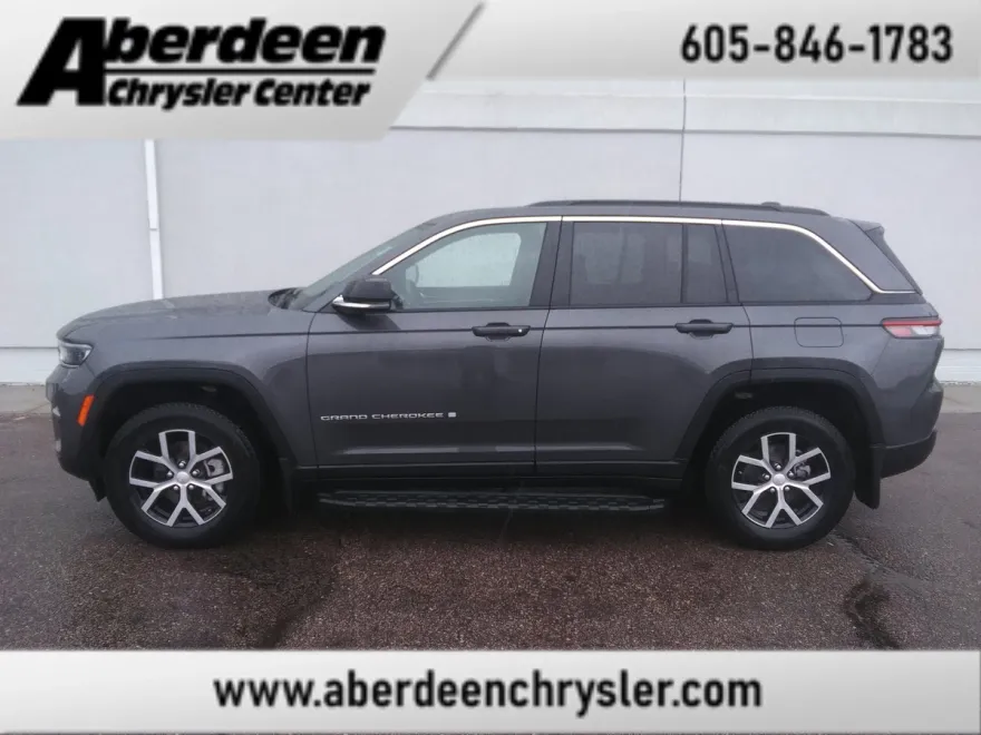 2024 Jeep Grand Cherokee Limited photo 1