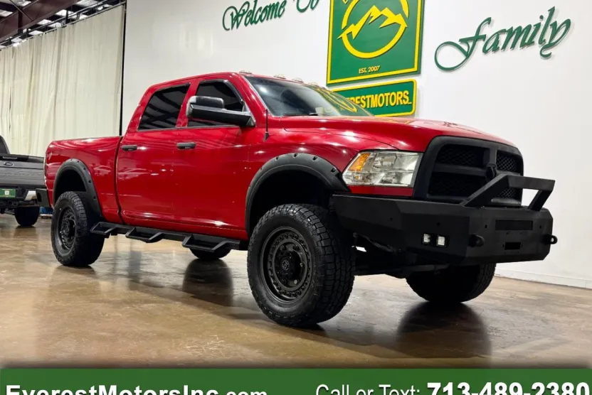 2018 Ram 2500 ST Tradesman photo 1