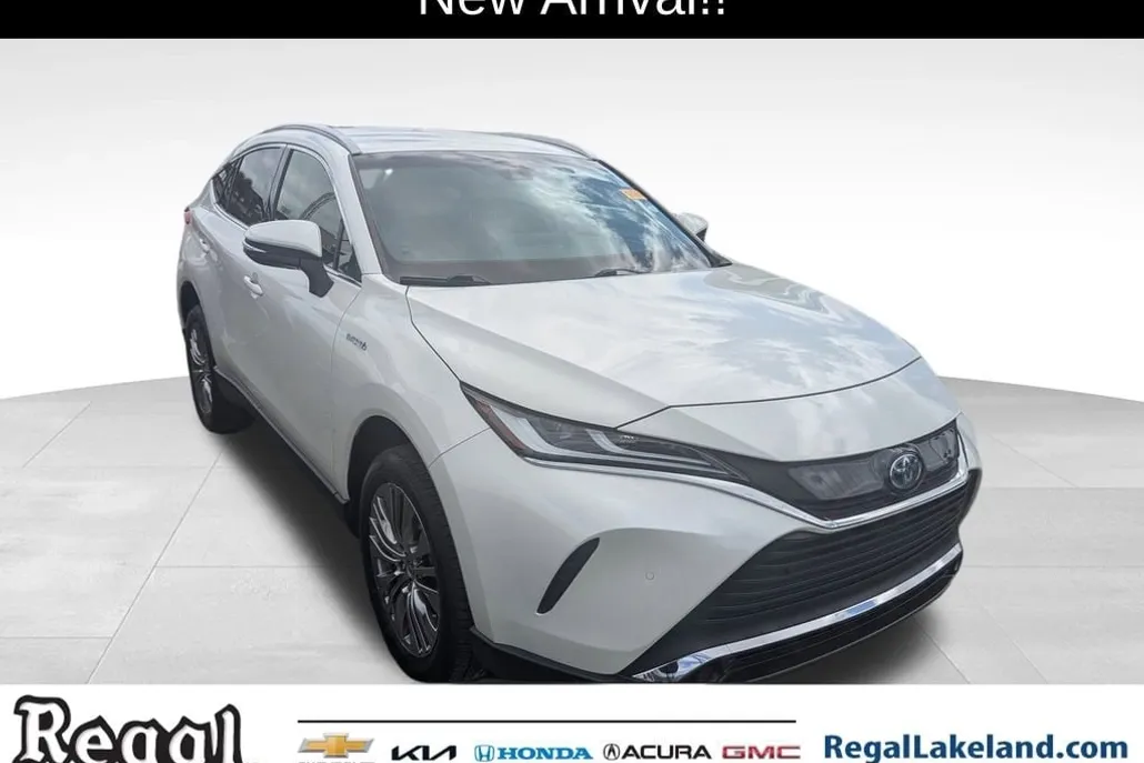 2021 Toyota Venza XLE photo 1