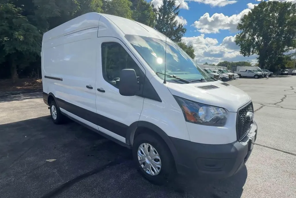 2023 Ford Transit Cargo Van photo 1