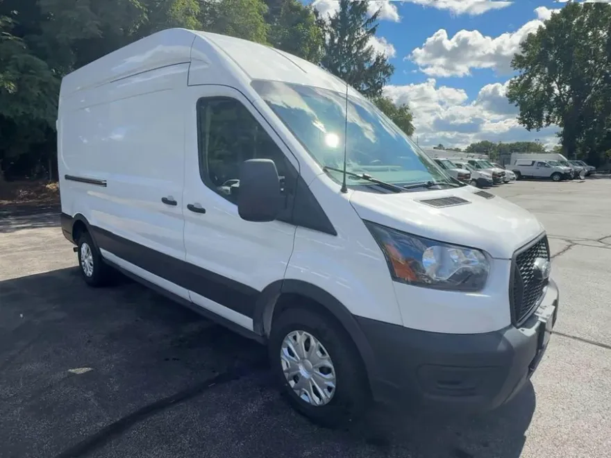 2023 Ford Transit Cargo Van photo 1