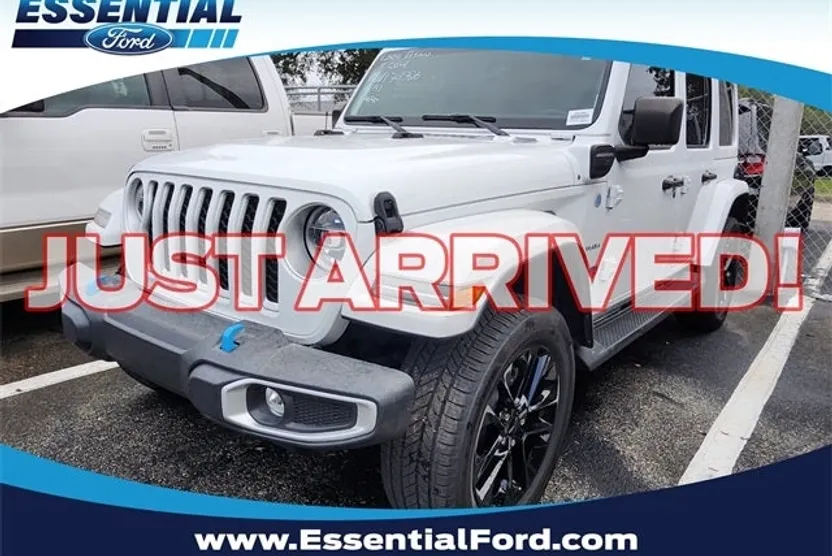 2022 Jeep Wrangler Unlimited Sahara 4xe photo 1