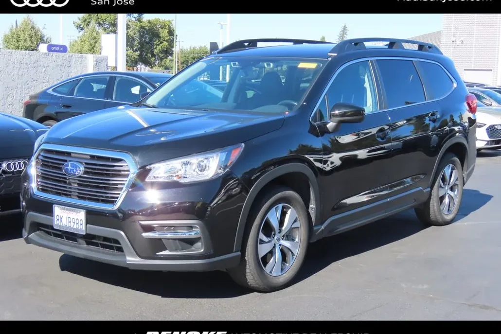 2019 Subaru Ascent Premium photo 1