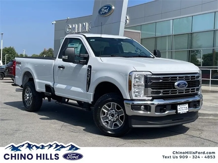 2025 Ford F-350 XLT photo 1