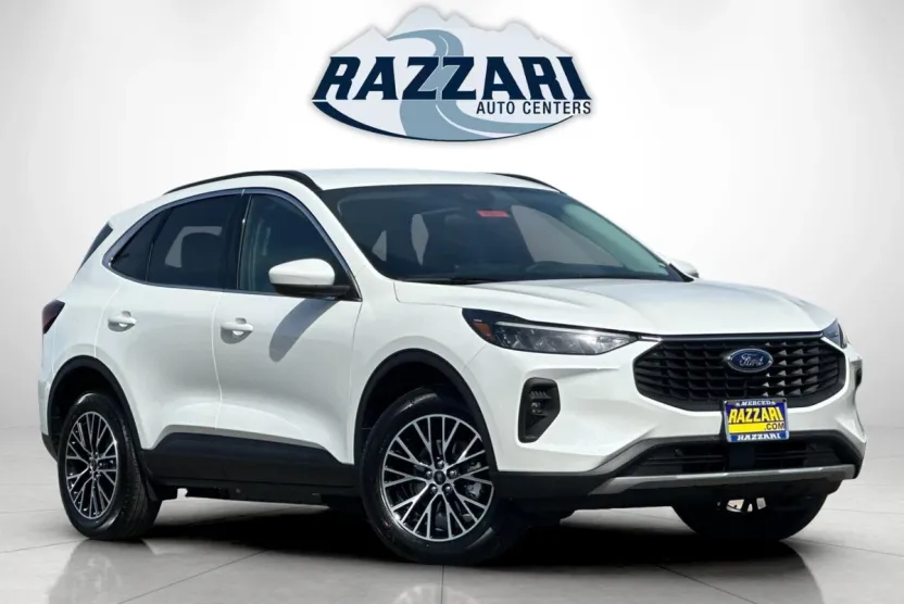 2025 Ford Escape Plug-In Hybrid photo 1