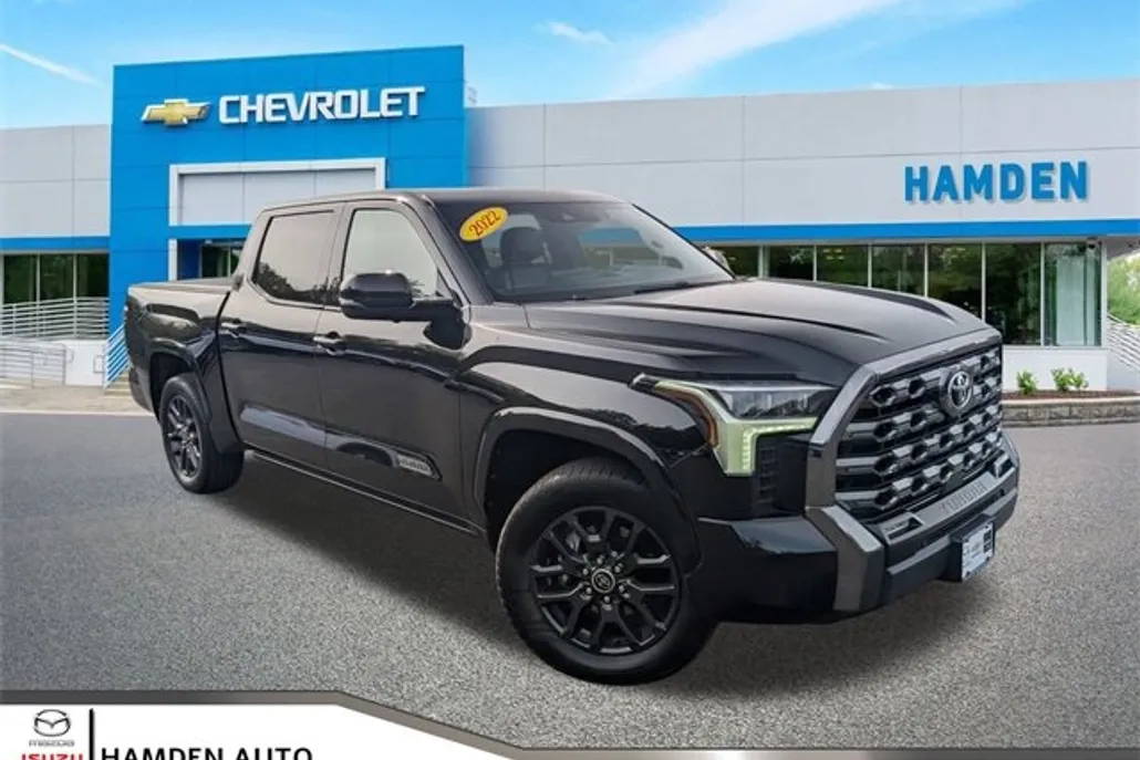 2022 Toyota Tundra Platinum photo 1