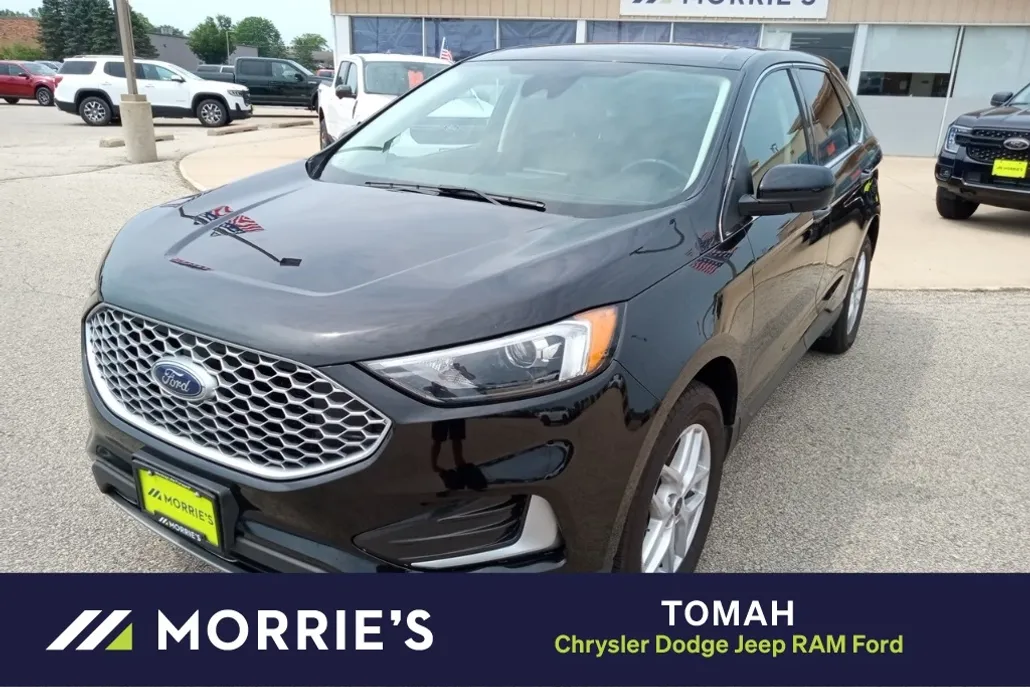 2023 Ford Edge SEL photo 1