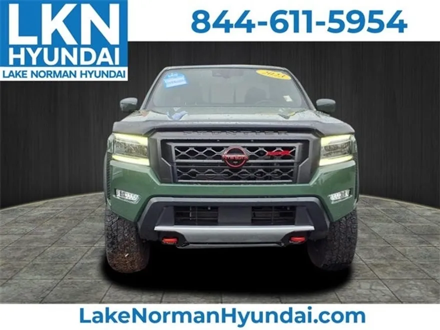 2023 Nissan Frontier PRO-4X photo 1