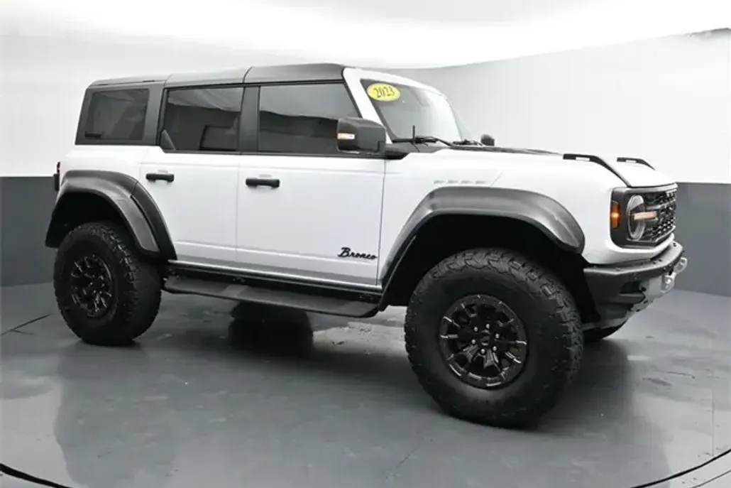 2023 Ford Bronco Raptor photo 1
