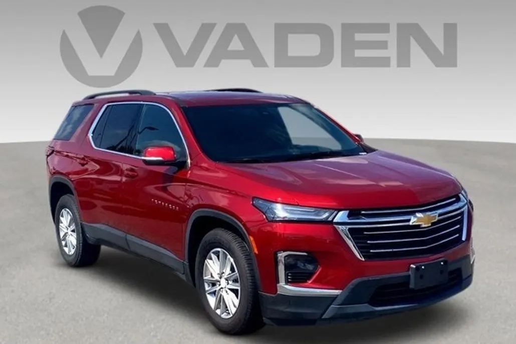 2023 Chevrolet Traverse Cloth 1LT photo 1