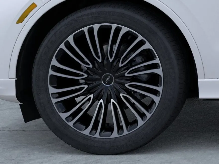 2025 Lincoln Aviator Black Label photo 1
