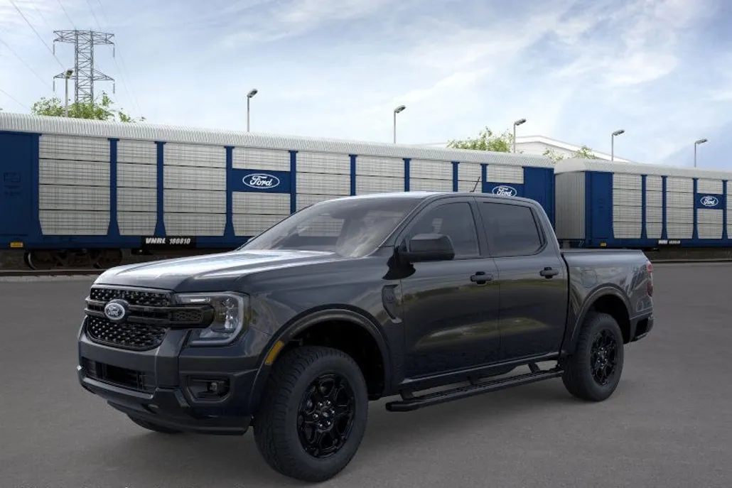 2025 Ford Ranger XLT photo 1