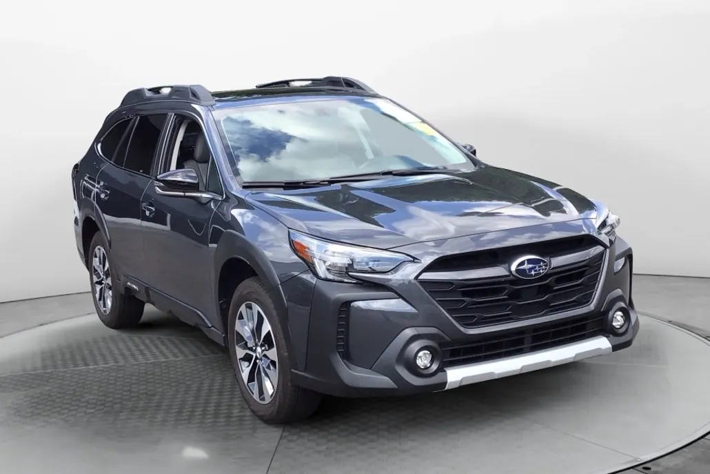 2024 Subaru Outback Limited XT photo 1