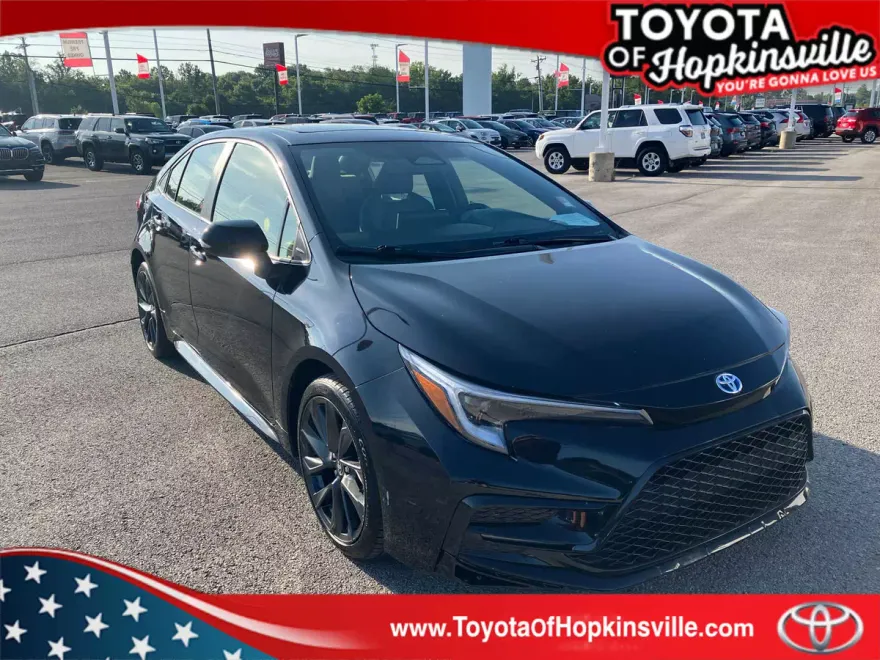 2023 Toyota Corolla Hybrid SE photo 1