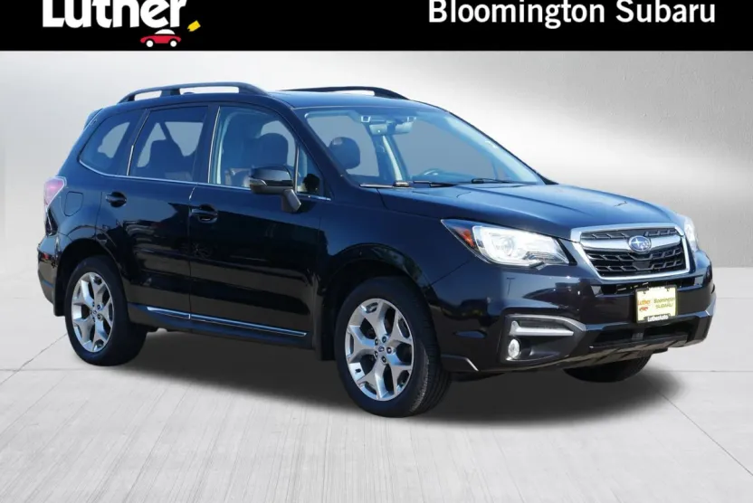 2018 Subaru Forester Touring photo 1