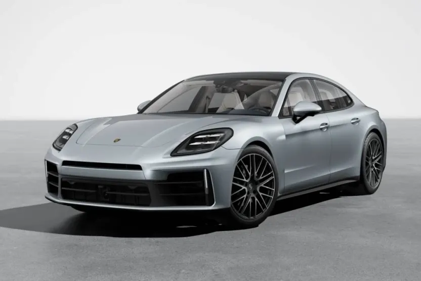 2026 Porsche Panamera 4 photo 1