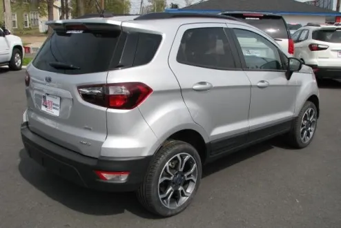 2020 Ford EcoSport SES photo 2