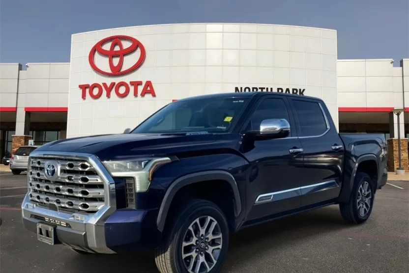 2023 Toyota Tundra 1794 Edition photo 1