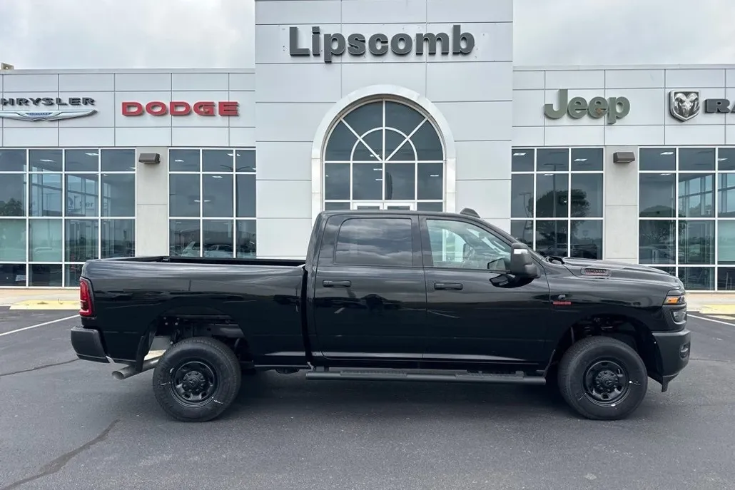 2025 Ram 2500 Tradesman photo 1